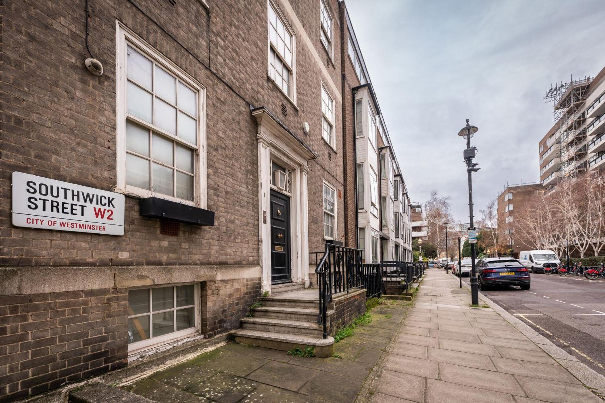 Luxury 6 Bedroom House In Southwick Street Londra Dış mekan fotoğraf