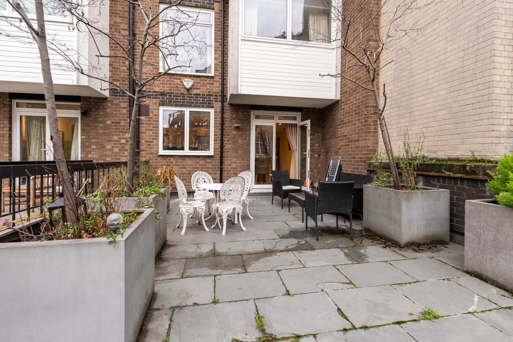 Luxury 6 Bedroom House In Southwick Street Londra Dış mekan fotoğraf